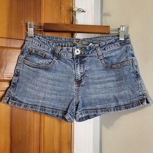 Mudd Jeans Juniors Short Denim Shorts
